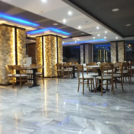 Koc Hotel 3*